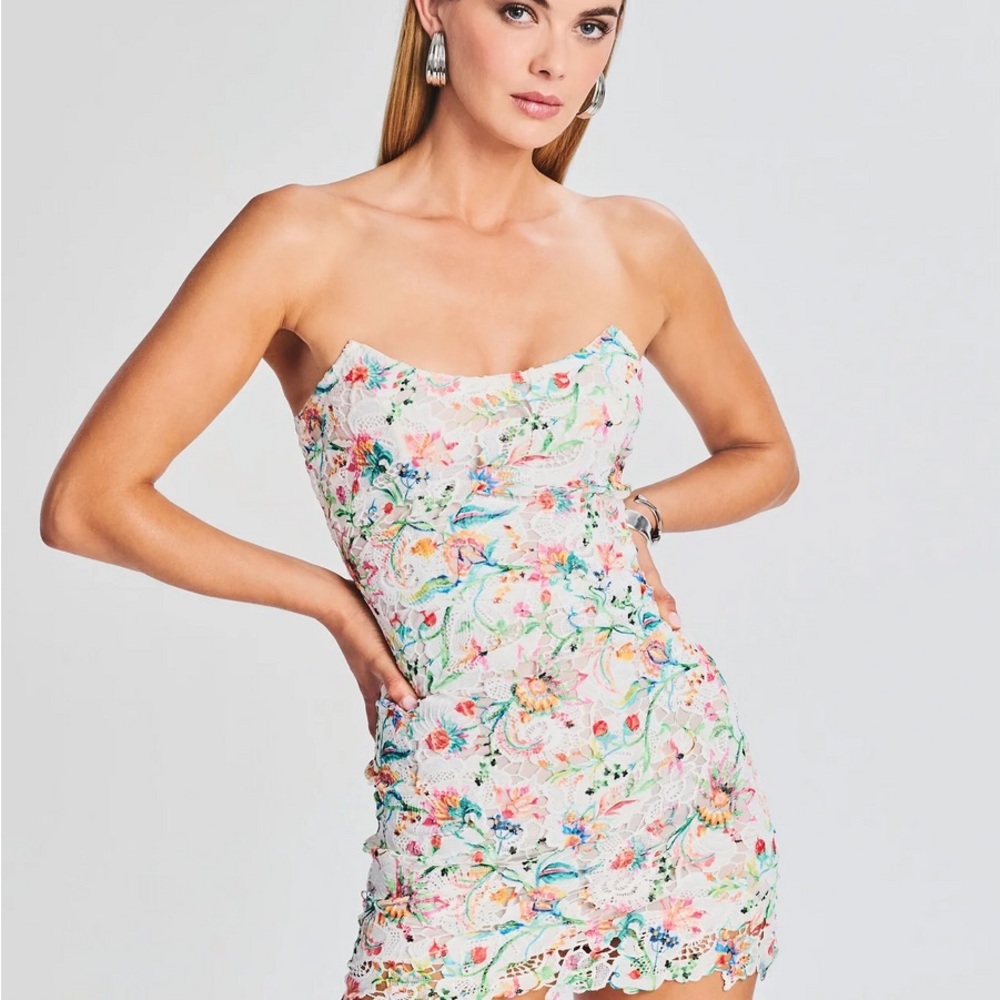 SUSAN MINI DRESS SOLD OUT
NWT